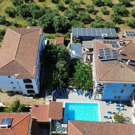 アパート Wunderschones In Mit Gemeinsamem Pool, Grill Und Terrasse *